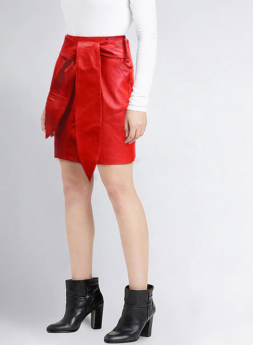 Daisy Ridley Leather Skirt
