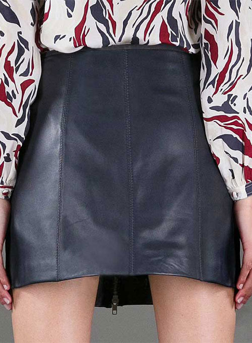 Smoking Piped Leather Skirt - # 425 - Click Image to Close