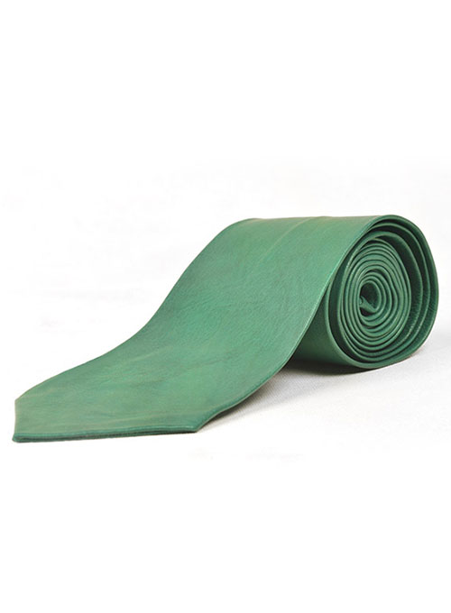 Soft Basque Green Leather Tie