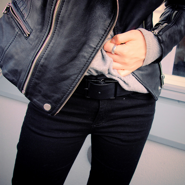 The Do's and Don'ts of Wearing a Leather Jacket