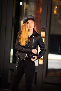 7 Benefits of Wearing a Black Leather Jacket | LeatherCult