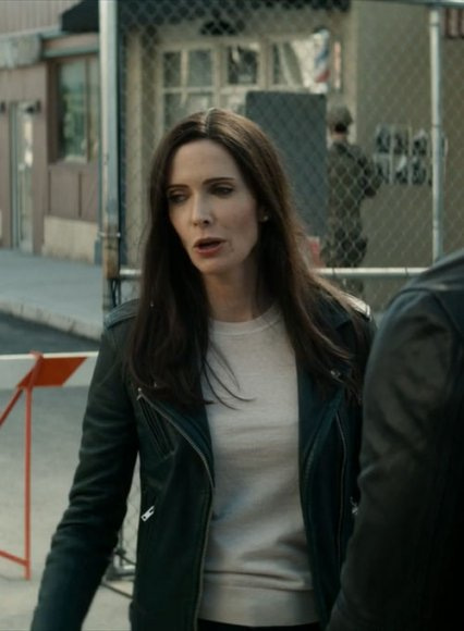 Elizabeth Tulloch Superman and Lois Leather Jacket #1