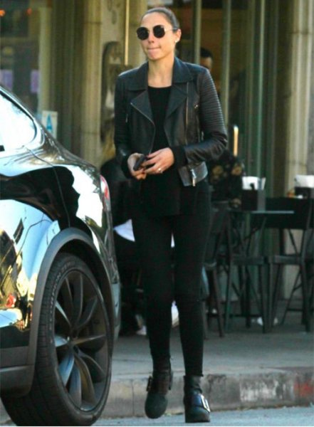 (image for) Gal Gadot Leather Jacket