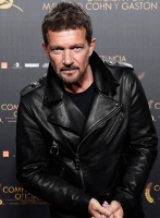 (image for) Antonio Banderas Leather Jacket #2
