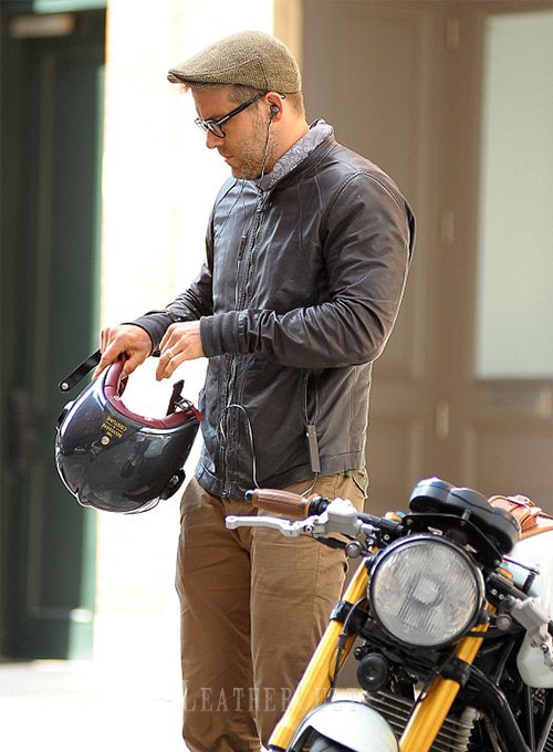 Ryan Reynolds Leather Jacket #2 - Click Image to Close