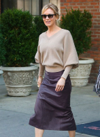 (image for) Renee Zellweger Leather Skirt