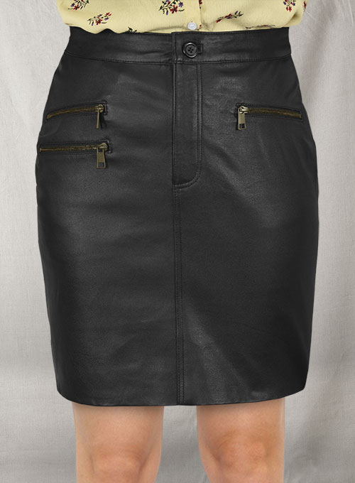 (image for) Blake Lively Leather Skirt #1 - Click Image to Close