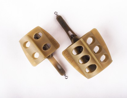 Кормушка  ОВАЛ (ОКРАШЕННАЯ, скользящая,50 гр)
