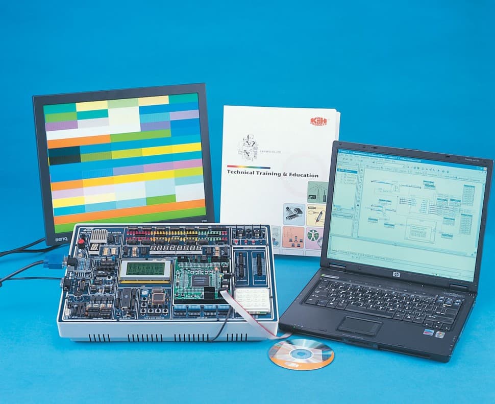 CIC-560 Многоцелевая учебная система на основе программируемой  вентильной матрицы