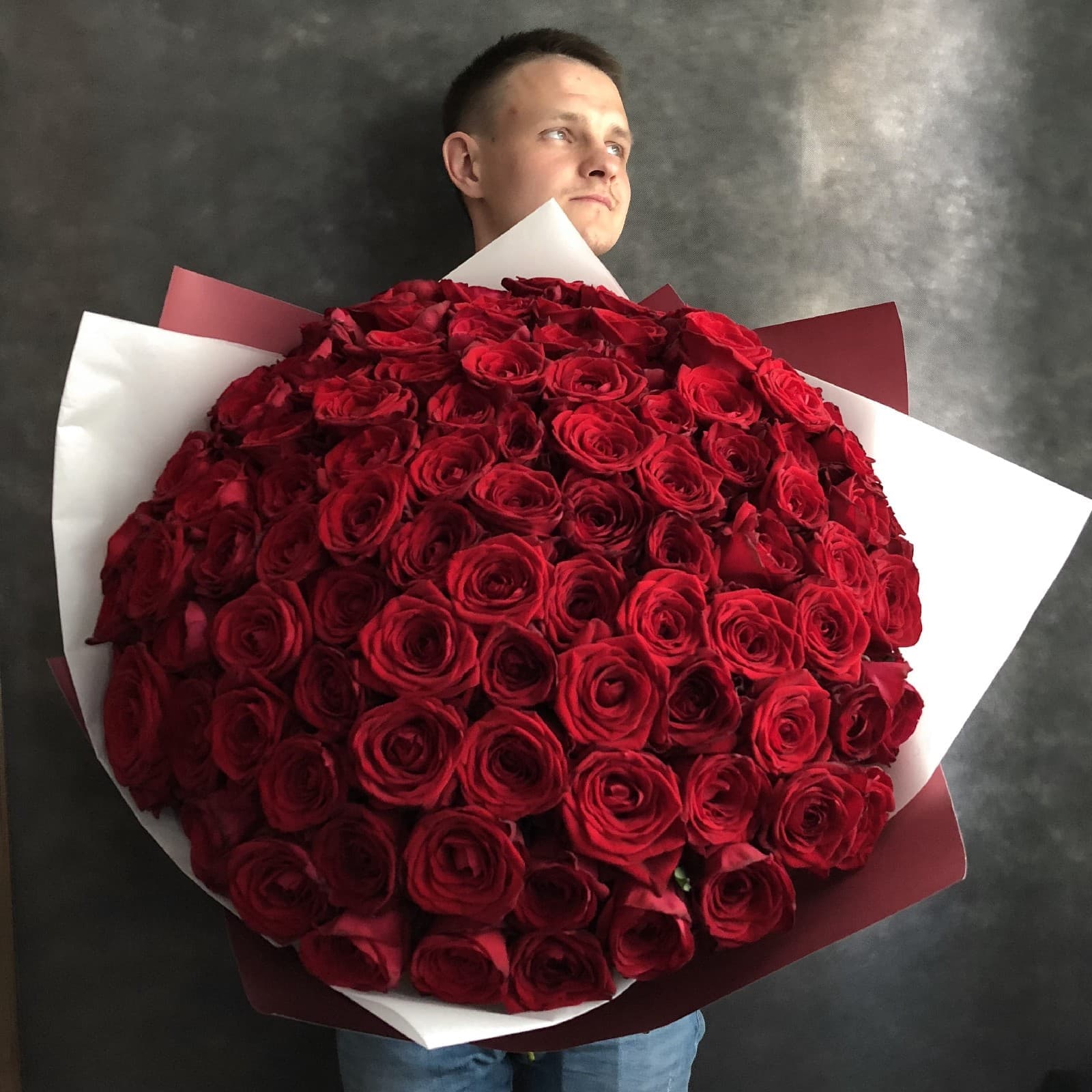 Букет из 101 розы