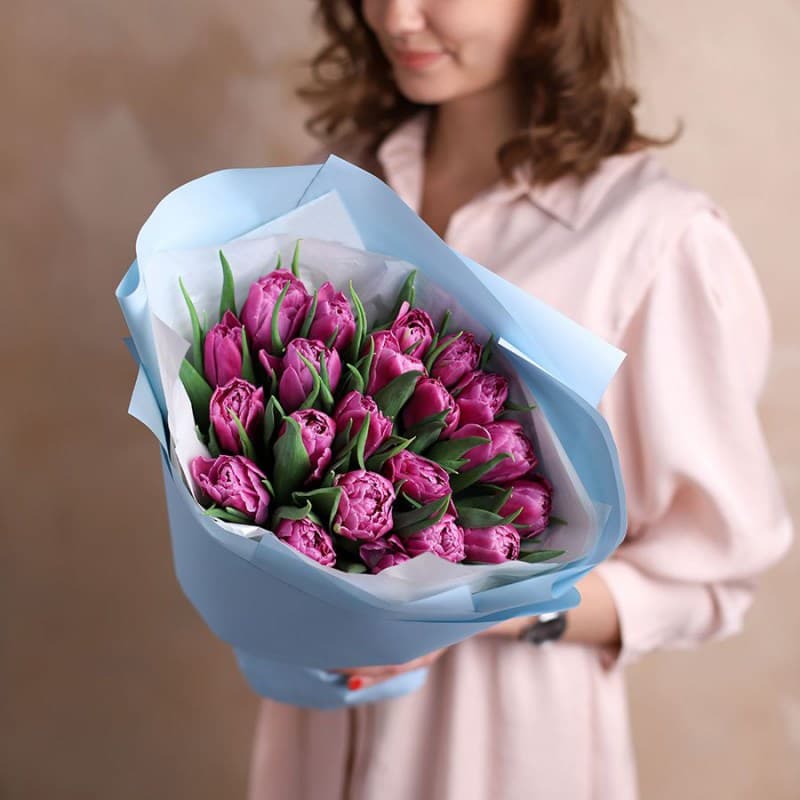 Пионовидные тюльпаны в Нижнем Новгороде
