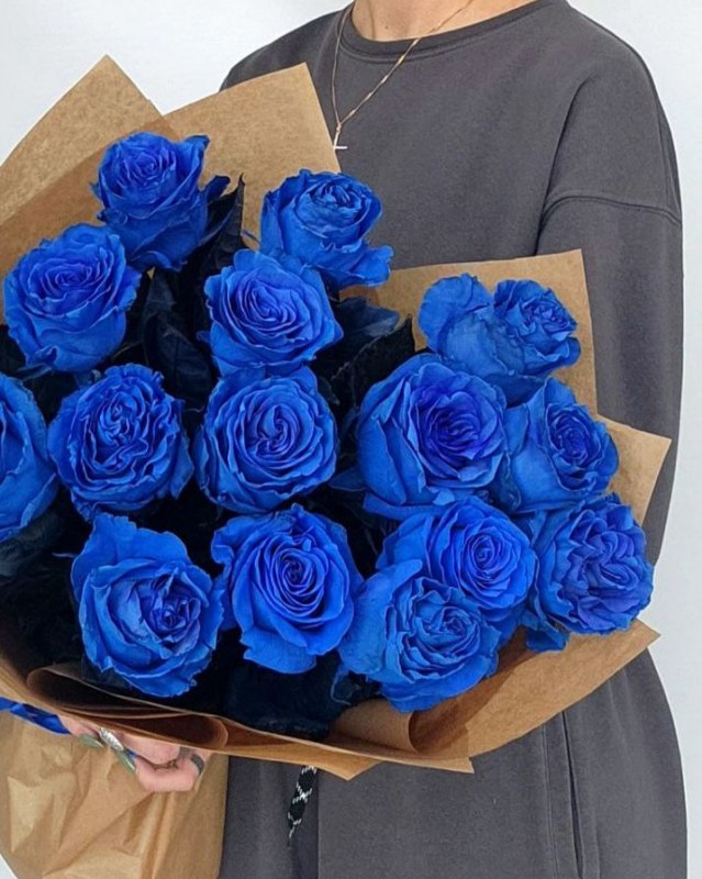 Синие розы в Нижнем Новгороде