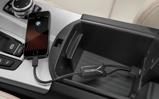 Музыкальный/медийный адаптер BMW для Apple iPod/iPhone