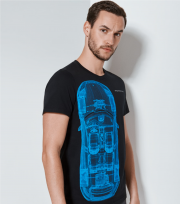 Коллекционная футболка № 16 унисекс – Taycan (черный/синий), S