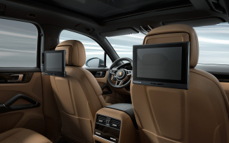 Мультимедийная система для задних пассажиров Porsche Rear Seat Entertainment