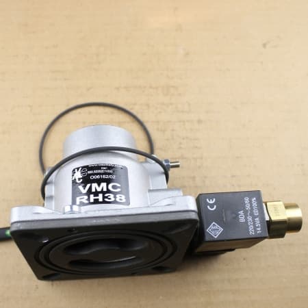 Впускной клапан RH38E 230V AC VMC 600.5220V03