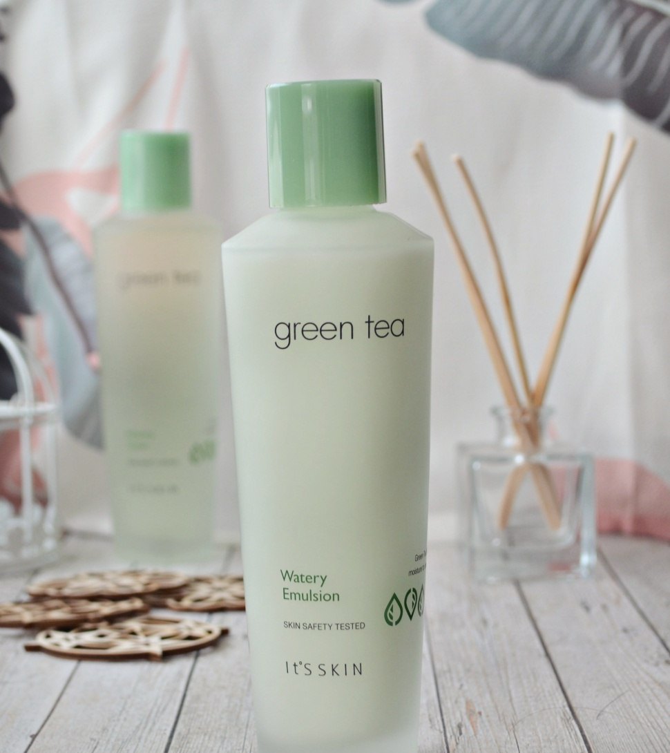 Увлажняющая эмульсия с экстрактом зеленого чая IT'S SKIN Green Tea Watery Emulsion