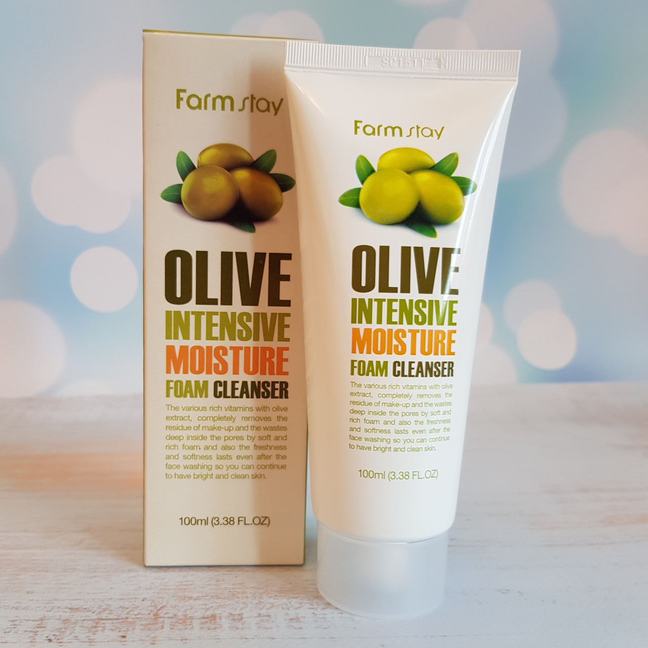 Увлажняющая пенка для умывания с экстрактом оливы FarmStay Olive Intensive Moisture Foam Cleanser