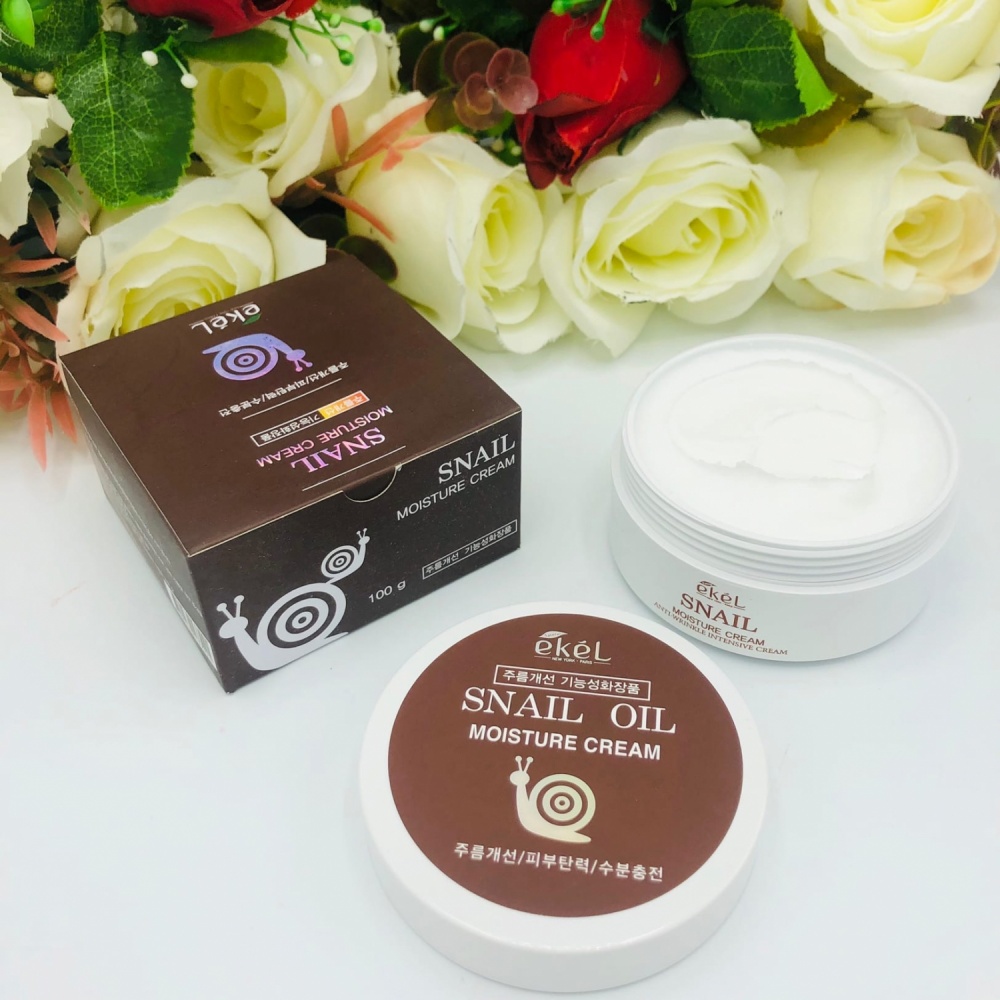 Увлажняющий крем для лица с муцином улитки  EKEL Moisture Cream Snail