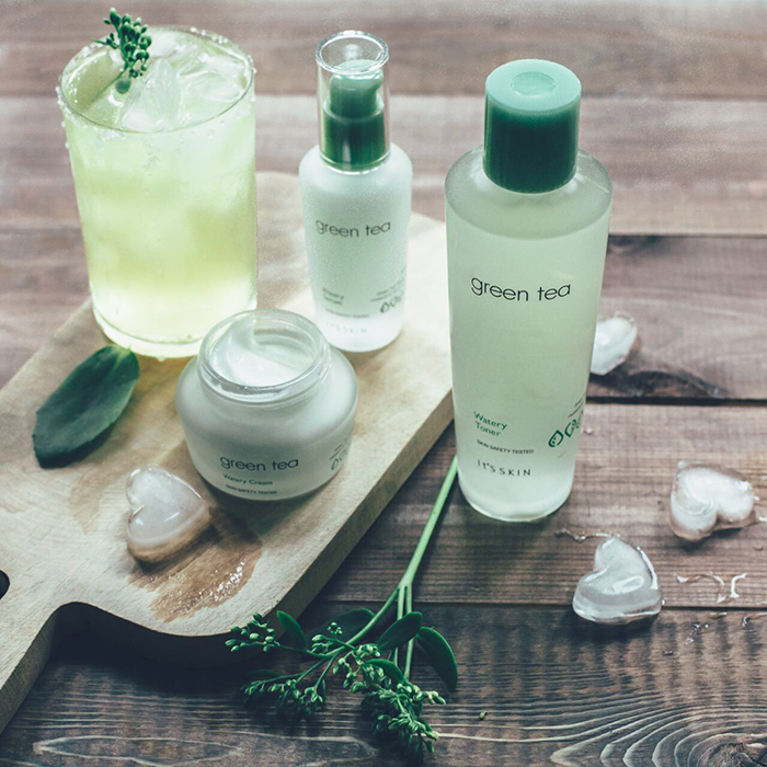 Увлажняющая эмульсия с экстрактом зеленого чая IT'S SKIN Green Tea Watery Emulsion