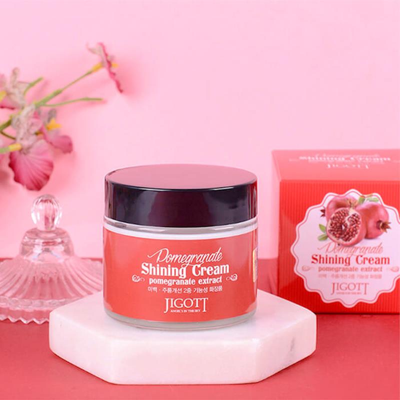 Крем с экстрактом граната для яркости кожи JIGOTT Pomegranate Shining Cream