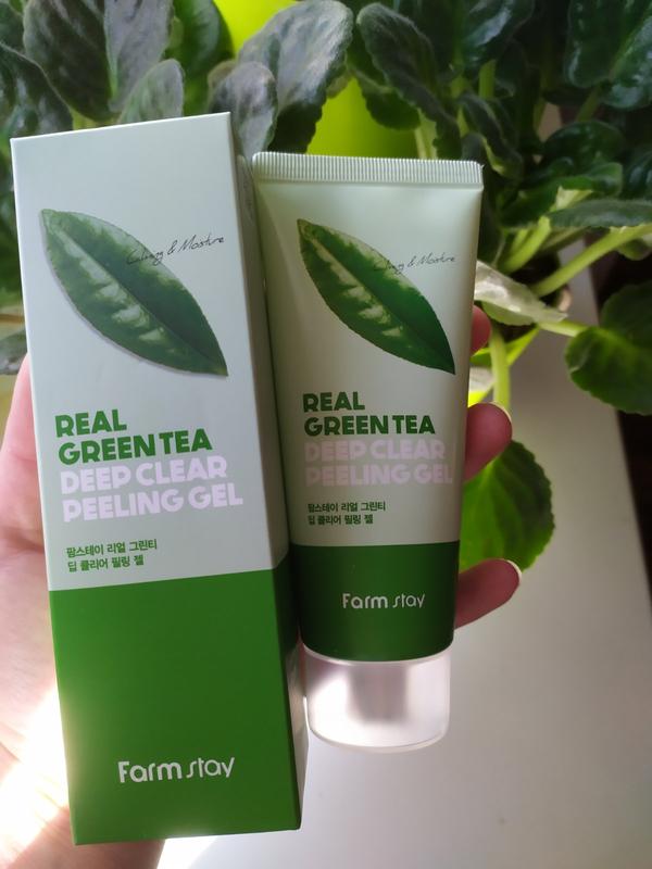 Отшелушивающий гель с экстрактом зеленого чая FarmStay Real Green Tea Deep Clear Peeling Gel