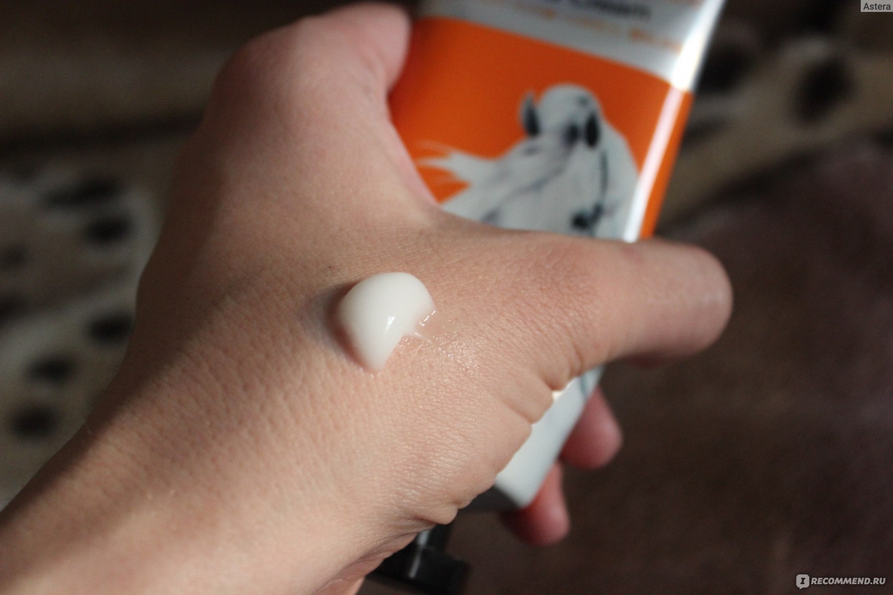 Крем для рук с лошадиным маслом FarmStay Visible Difference Hand Cream Jeju Mayu