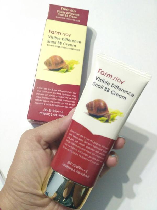Восстанавливающий ВВ-крем с муцином улитки FarmStay Visible Difference Snail BB Cream SPF50 PA++
