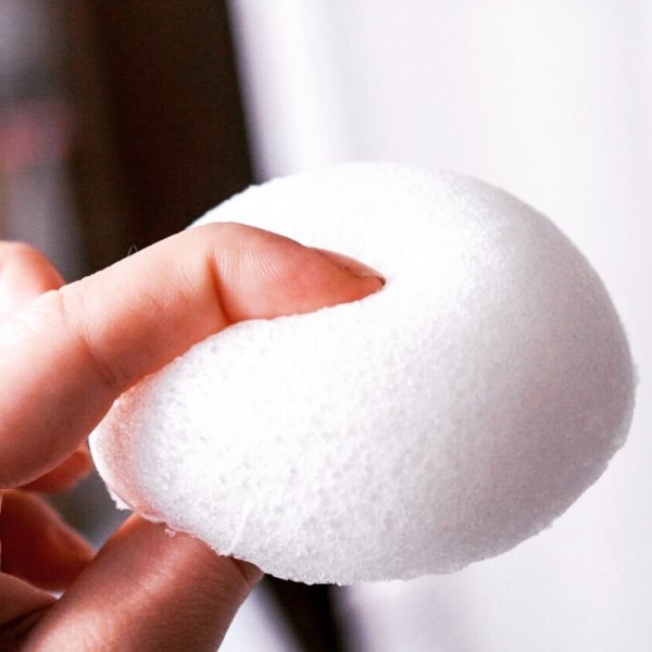 Очищающий спонж конняку ETUDE HOUSE My Beauty Tool Natural Konjac Face Cleansing Puff