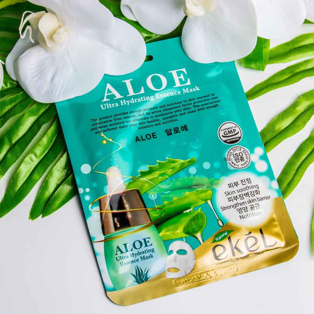 Тканевая маска для лица с экстрактом алоэ EKEL Aloe Ultra Hydrating Essence Mask