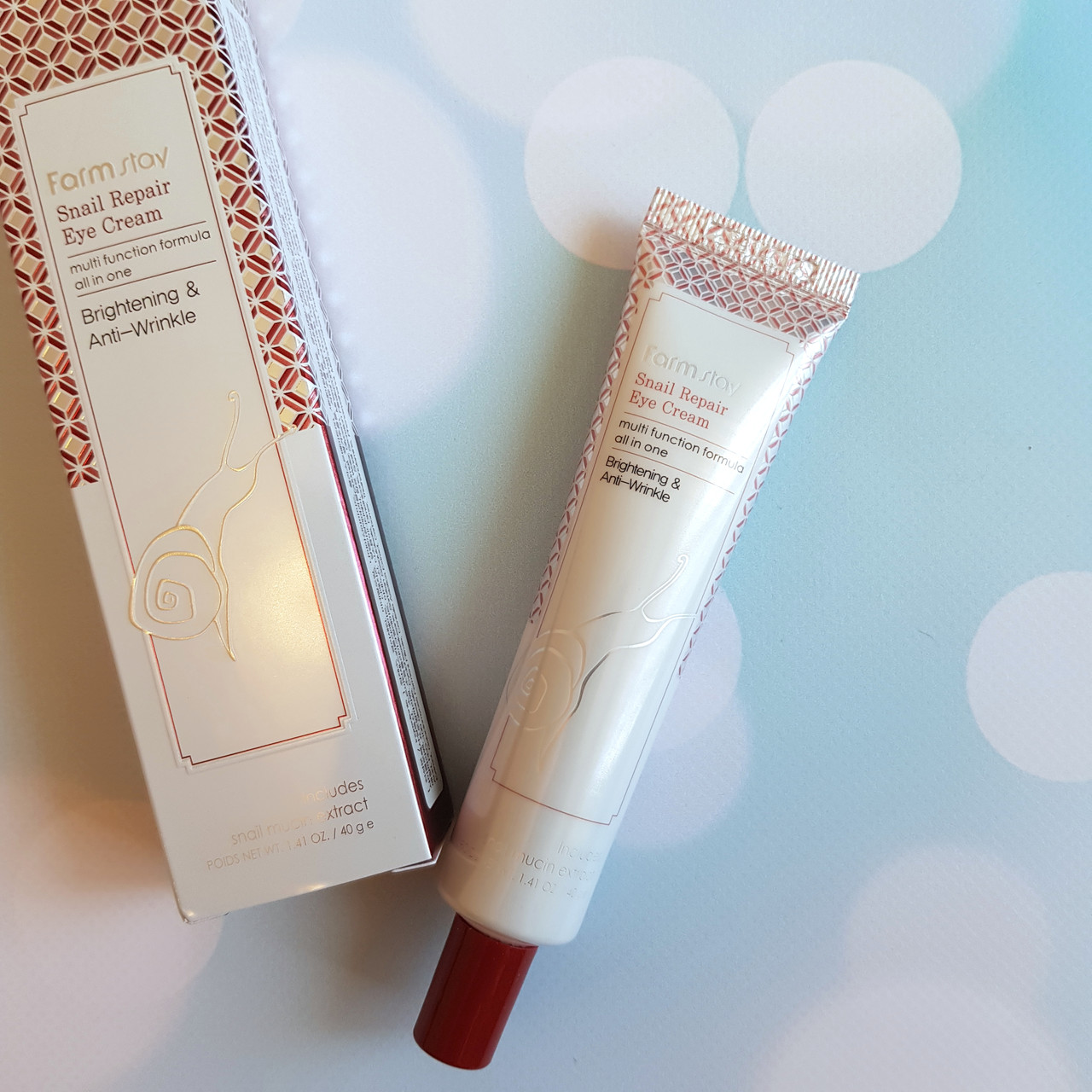 Восстанавливающий крем с улиточным муцином для кожи вокруг глаз FarmStay Snail Repair Eye Cream