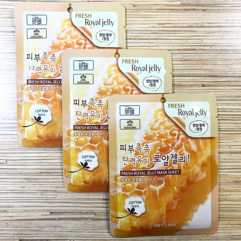 Тканевая маска для лица с маточным молочком  3W CLINIC Fresh Royal Jelly Mask Sheet