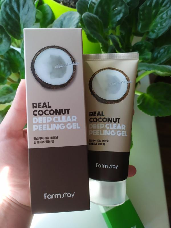Отшелушивающий гель с экстрактом кокоса FarmStay Real Coconut Deep Clear Peeling Gel