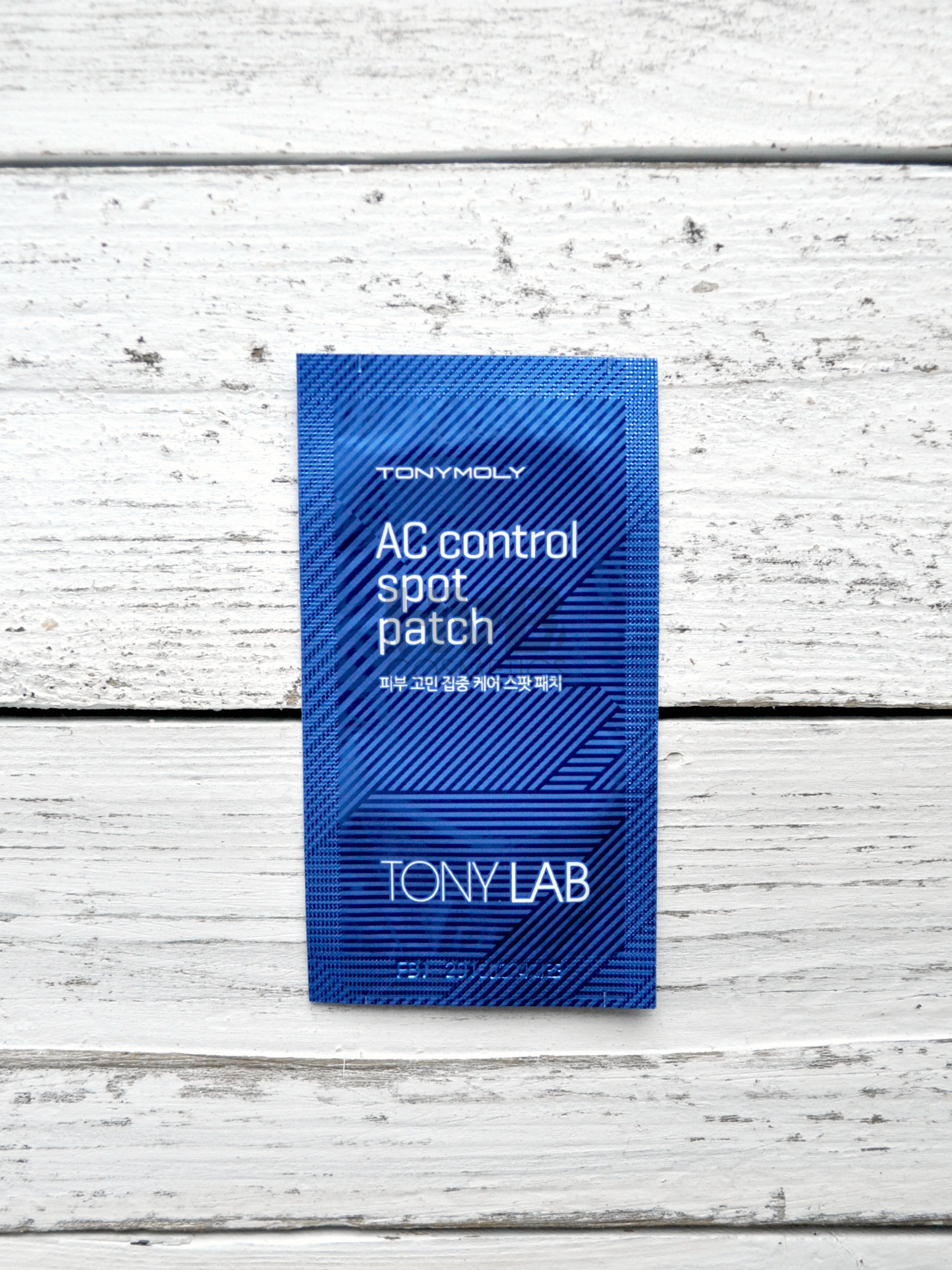 Патчи для проблемной кожи лица TONYMOLY TONY LAB AC control spot patch