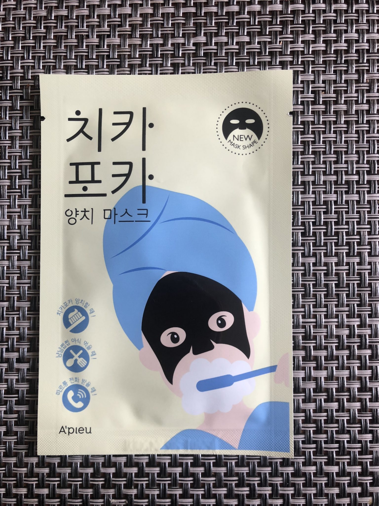 Утренняя тканевая маска для лица A'PIEU Chi Ka Po Ka Tooth Brushing Mask