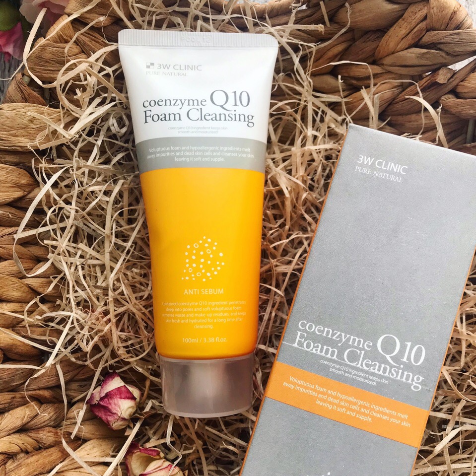 Омолаживающая пенка с коэнзимом 3W CLINIC Coenzyme Q10 Foam Cleansing