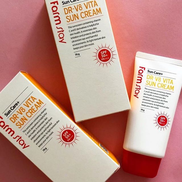 Солнцезащитный крем для лица с витаминным комплексом FarmStay DR-V8 Vita Sun Cream SPF 50+ PA+++