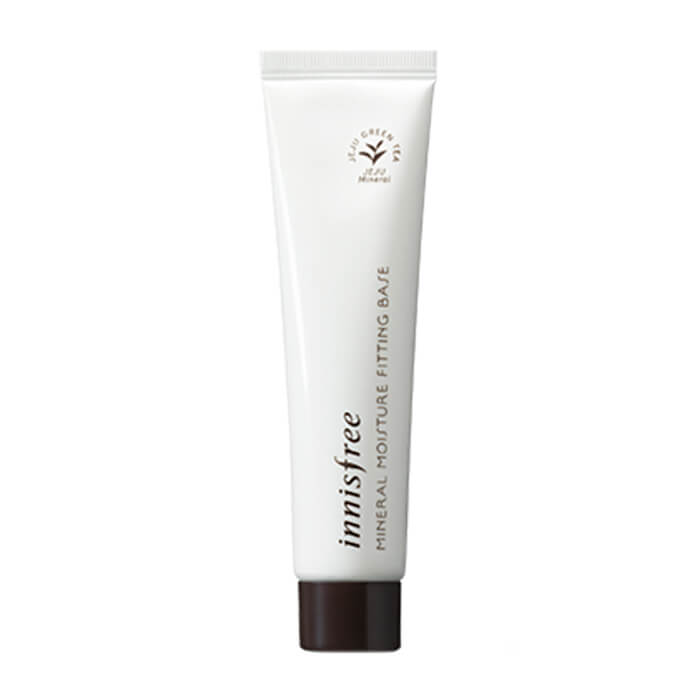 Минеральная увлажняющая база Innisfree Mineral Moisture Fitting Base