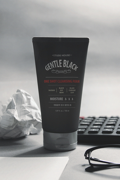 Пенка для умывания для мужской кожи ETUDE HOUSE Gentle Black One Shot Cleansing Foam