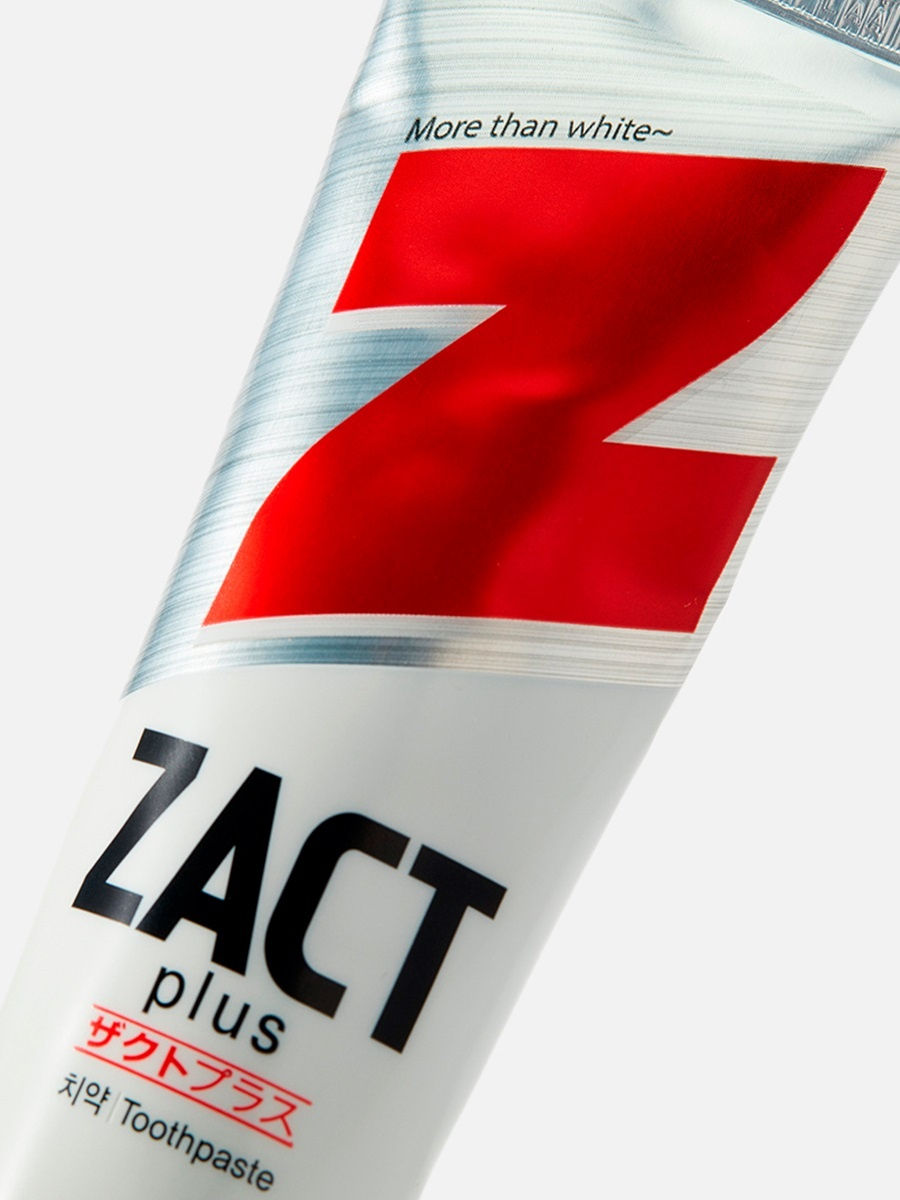 Отбеливающая зубная паста LION Zact 150g