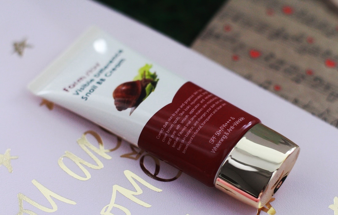 Восстанавливающий ВВ-крем с муцином улитки FarmStay Visible Difference Snail BB Cream SPF50+/PA+++