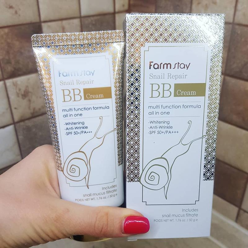 Восстанавливающий ВВ-крем с улиточным муцином FarmStay Snail Repair BB Cream SPF50+/PA+++