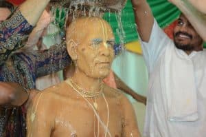 “Он здесь!” - о фестивале в Нью Врадже и мурти Гурудева