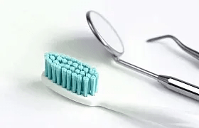 Глубокое очищение при проблемах с дёснами